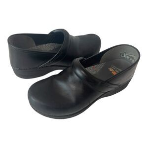 Dansko Womens XP 2.0 Lightweight Healthcare Black Slip Resistant Clog Sz 9.5-10